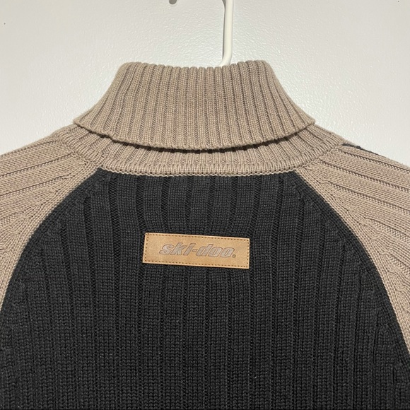SkiDoo Bombardier Size XL Turtleneck Sweater - Picture 3 of 8
